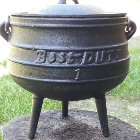 Potjie size 3 with legs - Taste of Africa